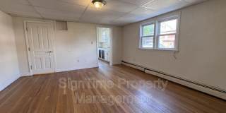 821 Washington Avenue Gallery 10