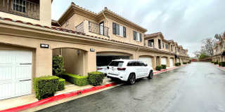 $500 OFF 1ST MONTHS RENT!! Modern and Chic 2 bed 2.5 bath in Newport Beach!!! Gallery 5