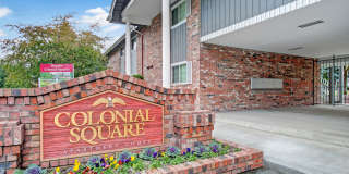Colonial Square Gallery 22