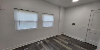 523 West Maple Avenue Gallery 14