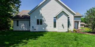 Beautifully updated 4 bedroom home in Southbridge, Waunakee Gallery 4