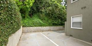 1944 S Beverly Glen Blvd Gallery 11
