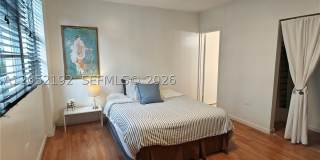 825 Brickell Bay Dr Gallery 54