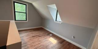 1605 English Avenue Gallery 15