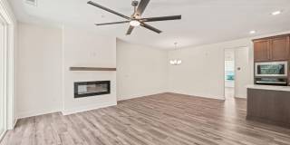 Modern, Spacious 2 Bed Townhome, Brier Creek Country Club, Golf course views! Gallery 10