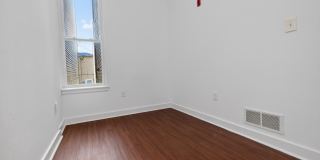 6022 MARKET Street Gallery 6