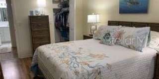 6075 SHORE BOULEVARD S Gallery 8