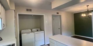 Spacious 3-Bedroom Condo with Lake Access in Point Arcadia – Updated Interiors & Prime Columbia Location | $1,650/mo Gallery 9