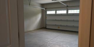 Room in 5 Bedroom Home at Reeves St Gallery 1