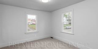 3 Bed Home with Basement & Off-Street Parking – $1,395/mo Gallery 11