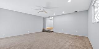 4913 Premiere Avenue Gallery 23