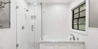 Beautiful Two-Story Burbank Home with Pool, Hardwood Floors & Guest House Gallery 16