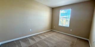 3 BEDROOM 2.5 BATHROOM 1 CAR GARAGE IN PINE RIDGE AT OAK CREEK !!! Gallery 11