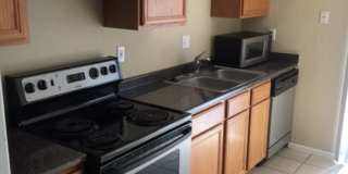 2 Story Townhouse in Hawthorne Reserve Gallery 9