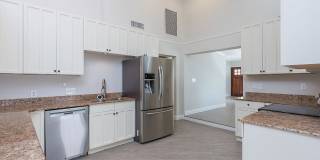 Charming Bungalow in Prime South Tampa – Plant High School District! Gallery 7