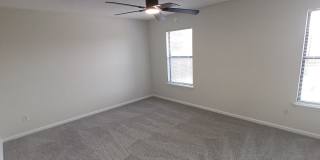 Newly Remodeled 2 BR 1.5 BA Town Homes Gallery 15