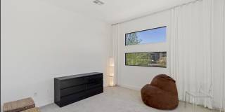 47 Pristine Glen Street Gallery 36