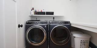 Beautiful, Custom-Built Lochlyn Hill Home Gallery 29