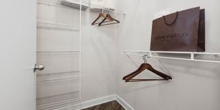 Elizabeth Square Gallery 20