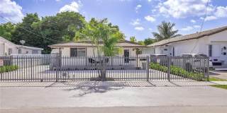 3520 SW 88th Pl Gallery 1