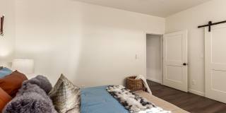 12005 N Panorama Drive Gallery 13