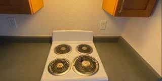 Miley Gardens at Eastmont - 55+ Senior Affordable Gallery 8