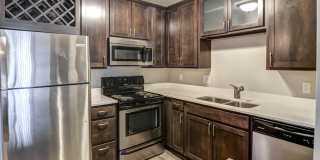 Summer Creek Apartments Gallery 14