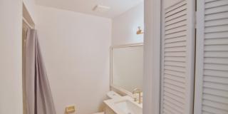 72 LAKEPOINTE Circle Gallery 49