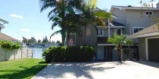 BREATHTAKING LAKE VIEW! Gated Lake community 3 bedroom plus 1 Den 2.5 bath Home Gallery 4