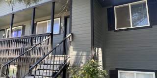 697 SE 6th Ave Gallery 1