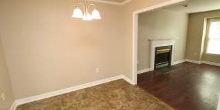 1933 Deep Forest Trl Gallery 8