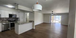 114 S Lakeside Dr Gallery 4
