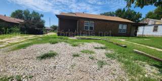 $1,150 - 4 bedroom / 2 bathroom - Single Family Home Gallery 1