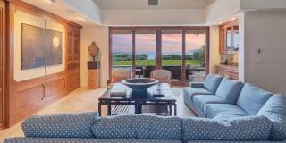 Portlock Oceanfront Estate: Luxury Beachfront Home w/ Pool & Sunset Views Gallery 1