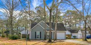 **$500 Off First Months Rent** Charming 3 Bedroom 2 bathroom ready for you to call home! Gallery 4