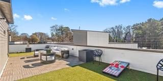2424 Memorial Drive SE Gallery 1