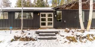 Beautiful 3 Bedroom Home on Quiet 10 Acres Near Sunriver Gallery 1