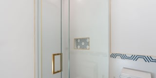 114 Royal Lane Gallery 36