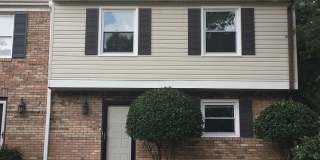 End Unit Town Home For Rent Gallery 1