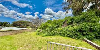 4 BR/2.5 BA/4 PK/Available May 1 Gallery 20