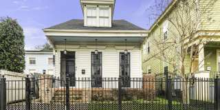 2324 Ursulines Avenue Gallery 1