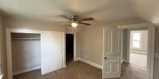 938 W Edwards Springfield, IL Gallery 23