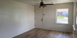 411 East Showalter Drive Gallery 4