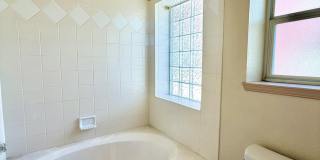 1013 VIA DE LA PAZ Drive Gallery 28