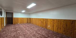 Spacious 4 Bedroom Home with Solar Panels, Fully Fenced Yard on Rimrock Rd Gallery 23