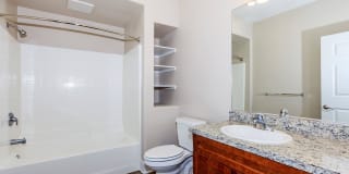 Sendero Gateway Apartment Homes Gallery 80