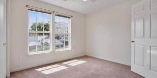 502 BRADLEY CT #5D Gallery 34