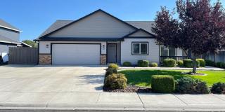 Single Story Home in Quiet Family Friendly Neighborhood Gallery 1