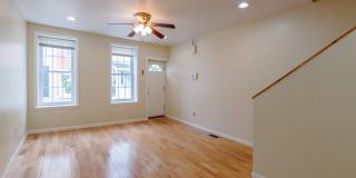 2134 Sears Street Gallery 2