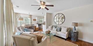 29 Edgewater Apartments Gallery 6